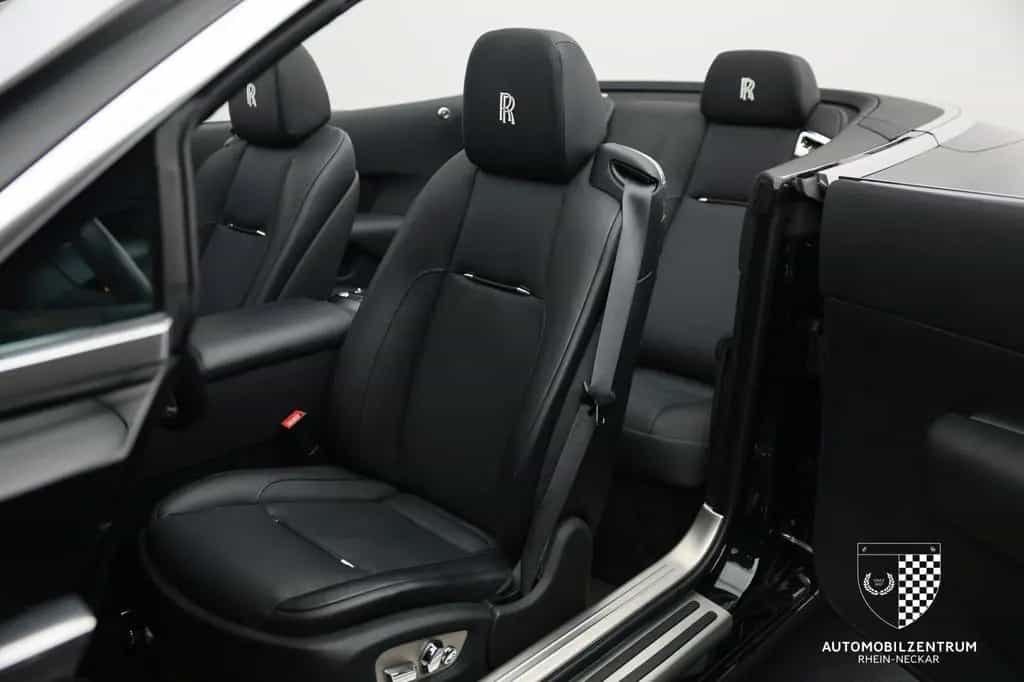 Rolls-Royce Dawn Black Badge Sportabgas/BespokeAudio/TopView 07/2018-photo-12