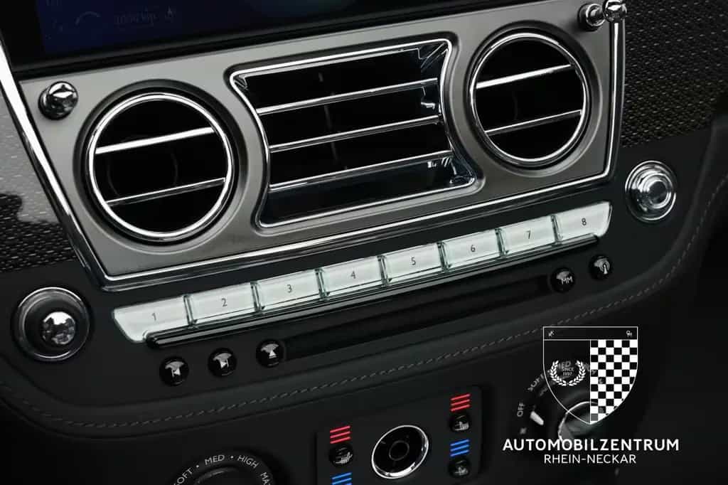 Rolls-Royce Dawn Black Badge Sportabgas/BespokeAudio/TopView 07/2018-photo-16