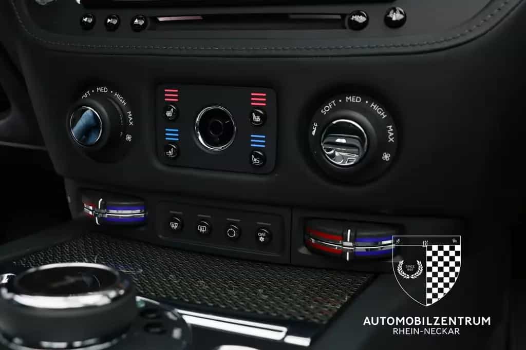 Rolls-Royce Dawn Black Badge Sportabgas/BespokeAudio/TopView 07/2018-photo-17