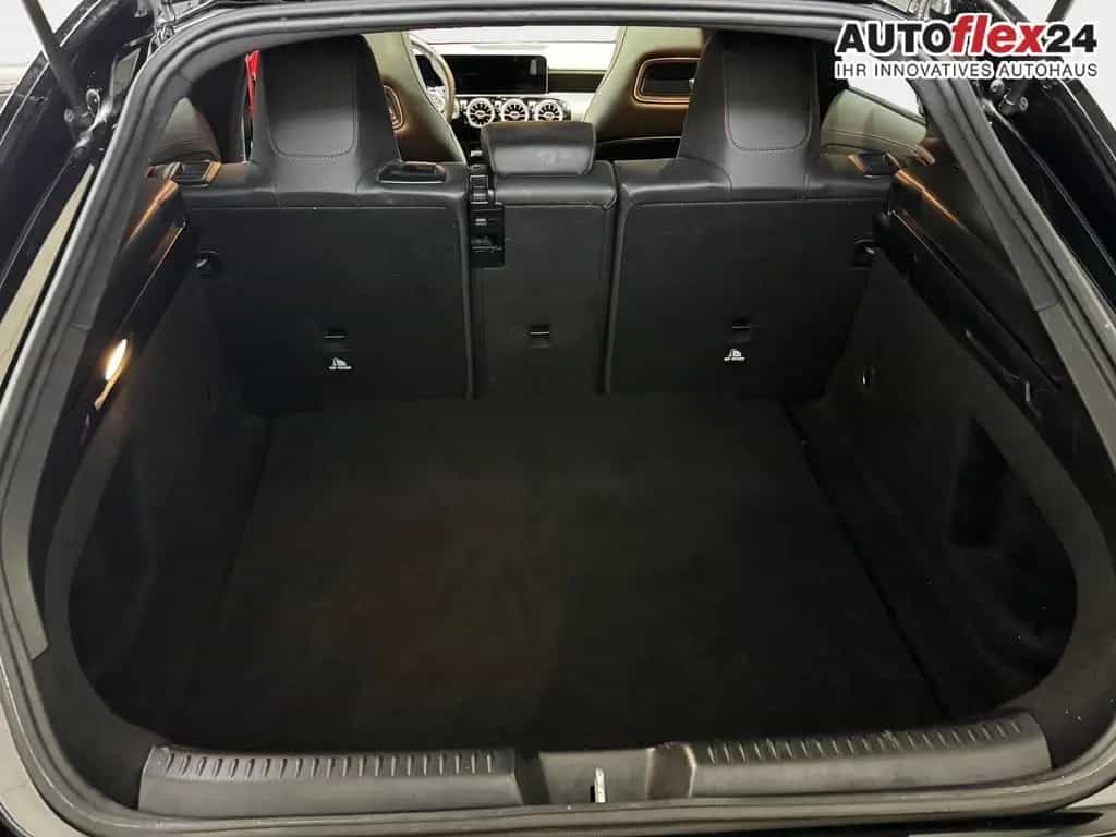 Mercedes-Benz CLA-Class Shooting Brake 35 AMG 4Matic NiPa AHK Na... 03/2020-photo-28