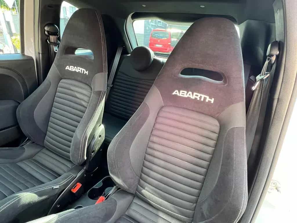 Abarth 695 1.4 T-Jet*SCHALENSITZE*ALCANTARA*CARPLAY* 09/2022-photo-15