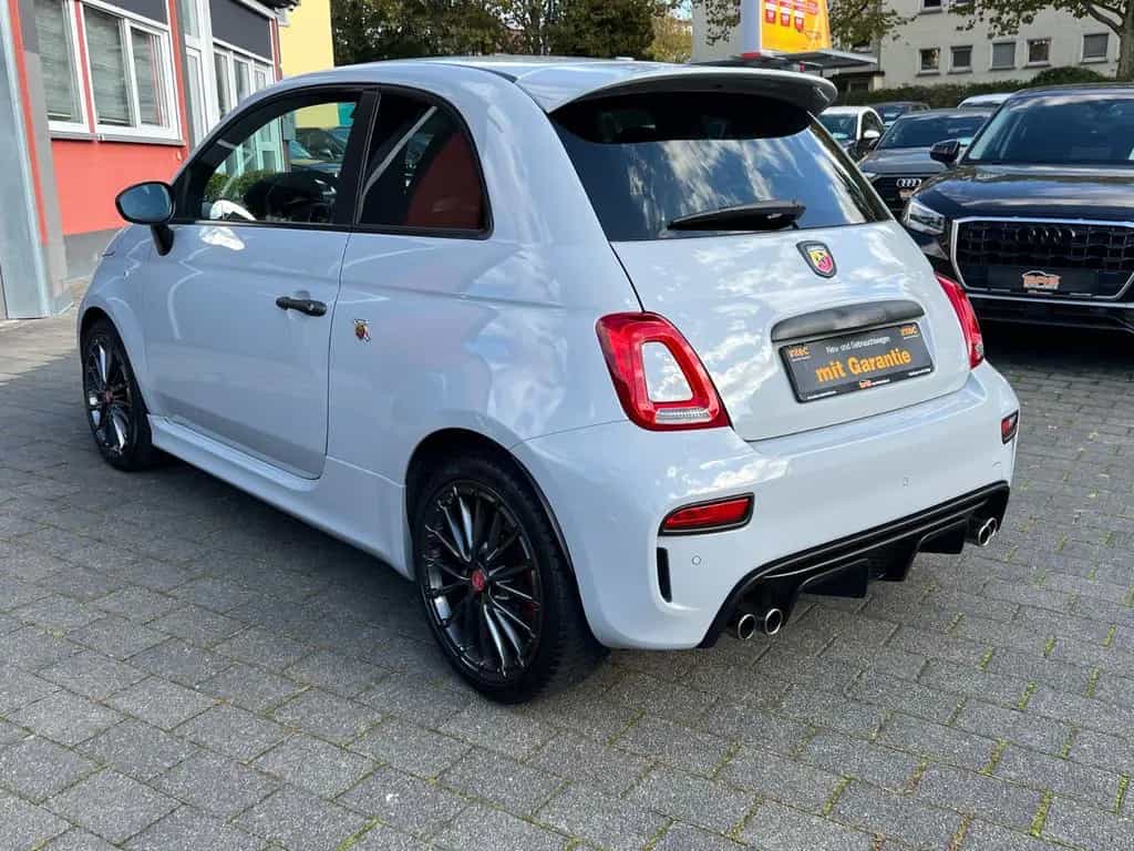 Abarth 695 1.4 T-Jet*SCHALENSITZE*ALCANTARA*CARPLAY* 09/2022-photo-5