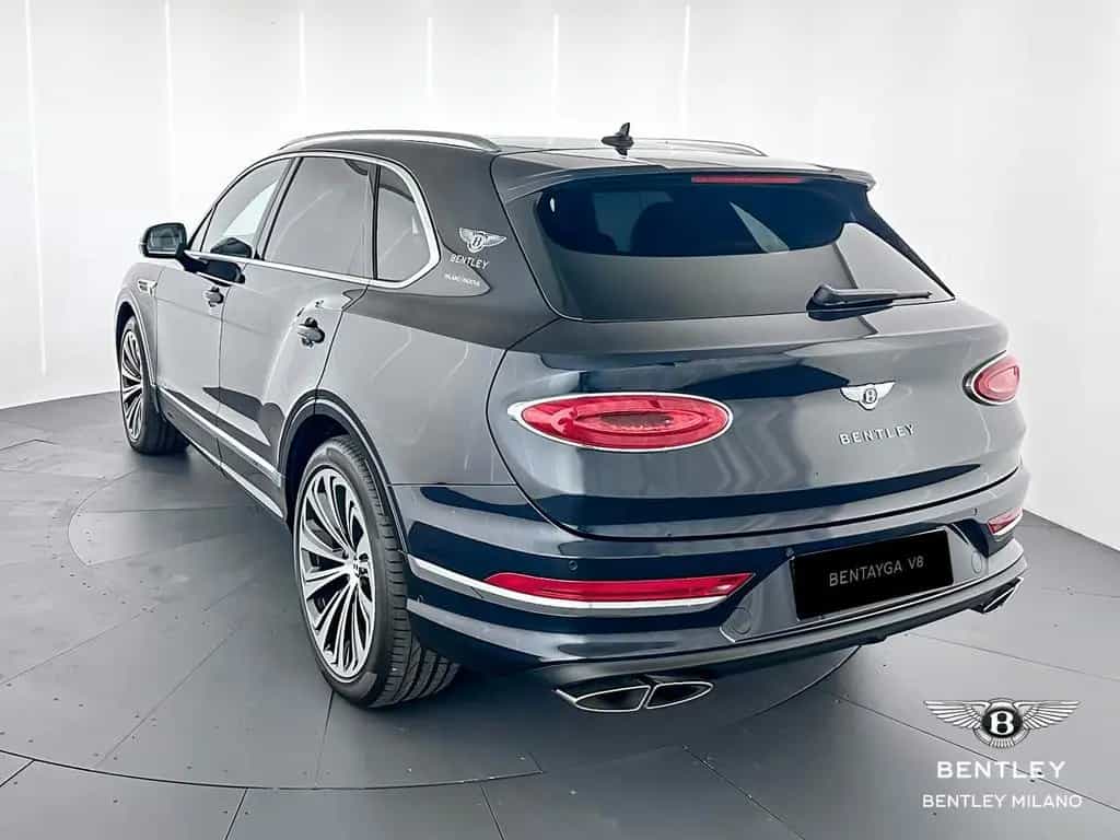 Bentley Bentayga 4.0 V8 Azure 25MY - BENTLEY MILANO 05/2025-photo-4