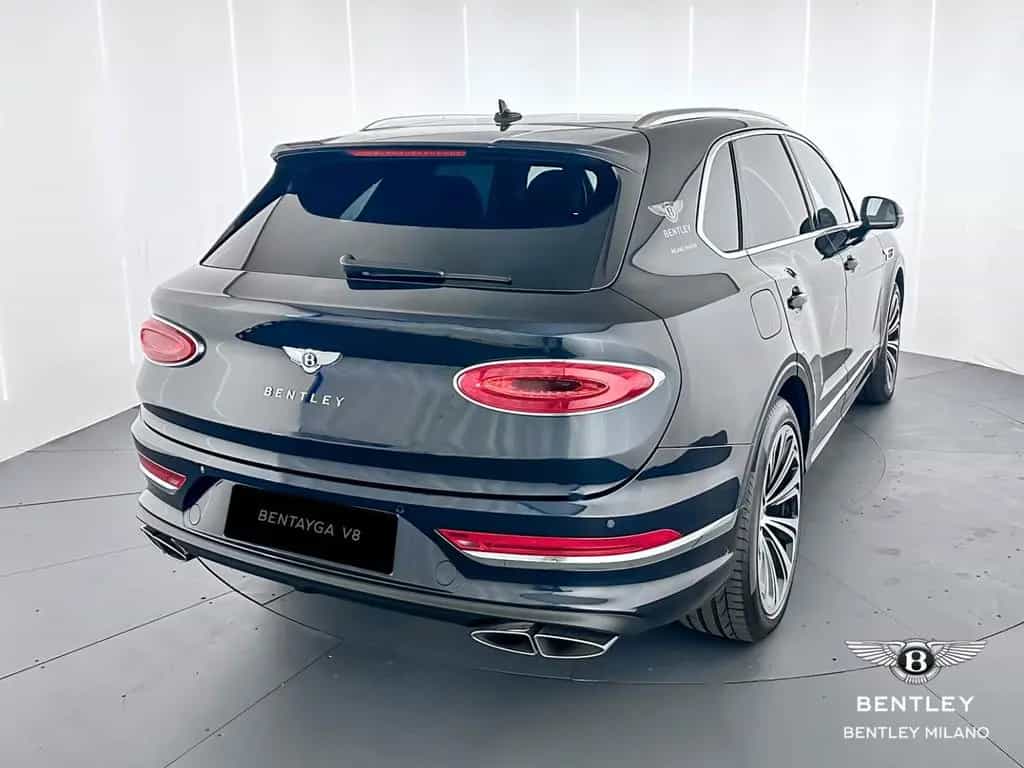 Bentley Bentayga 4.0 V8 Azure 25MY - BENTLEY MILANO 05/2025-photo-6