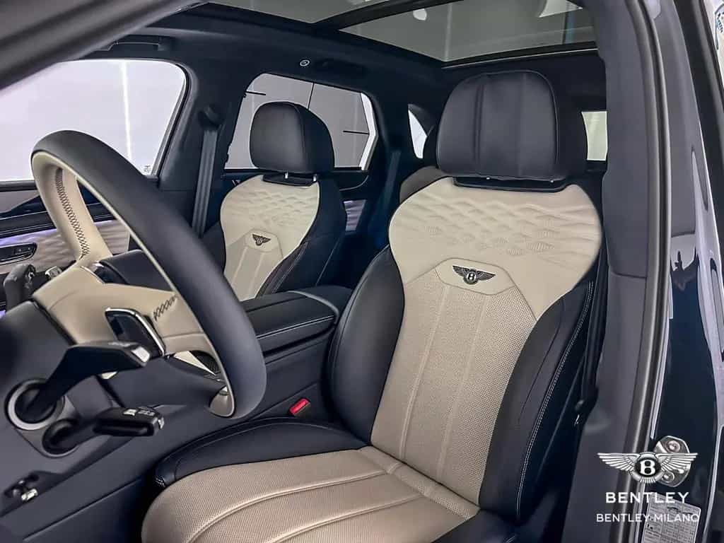 Bentley Bentayga 4.0 V8 Azure 25MY - BENTLEY MILANO 05/2025-photo-8