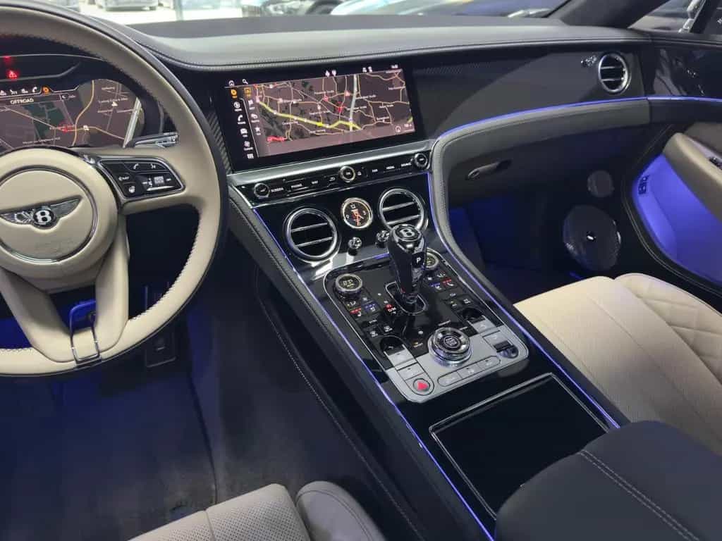 Bentley Continental GT MULLINER CARBON PANO NAIM 22" 05/2021-photo-7