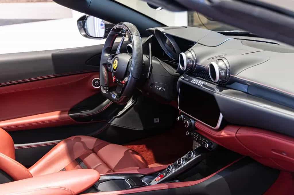 Ferrari Portofino M 10/2022-photo-17
