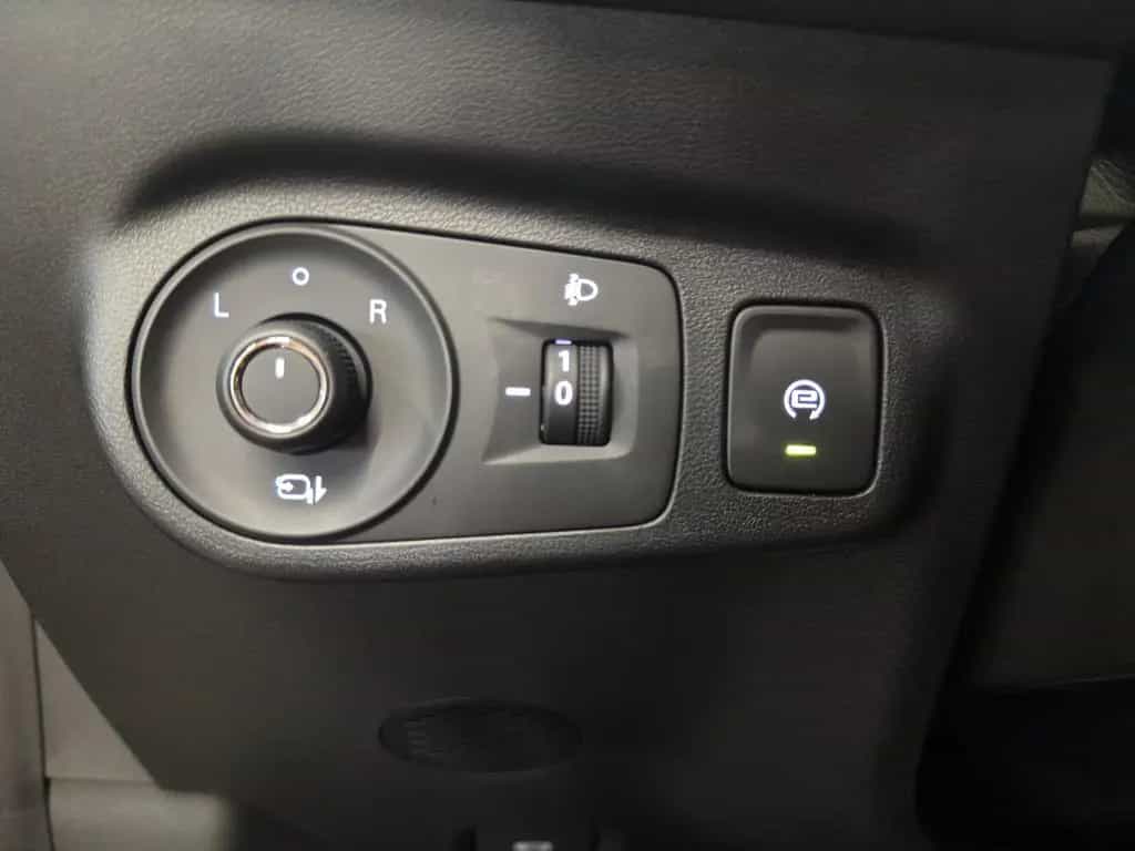 MG ZS Comfort 1.5 LED ACC RFK SHZ PDC Navi Klima BT 03/2025-photo-18