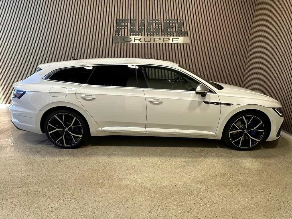 Volkswagen Arteon SB 2.0 TSI 4M DSG R PANO|AHK|20"|IQ.LIGHT 12/2021-photo-31