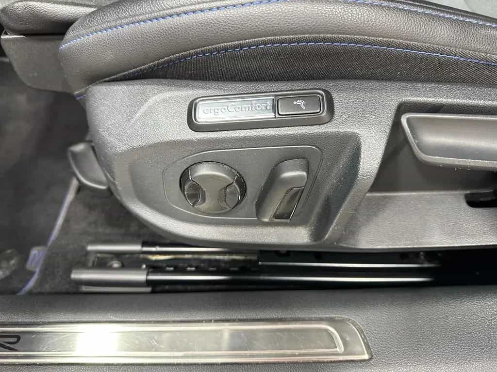 Volkswagen Arteon SB 2.0 TSI 4M DSG R PANO|AHK|20"|IQ.LIGHT 12/2021-photo-5