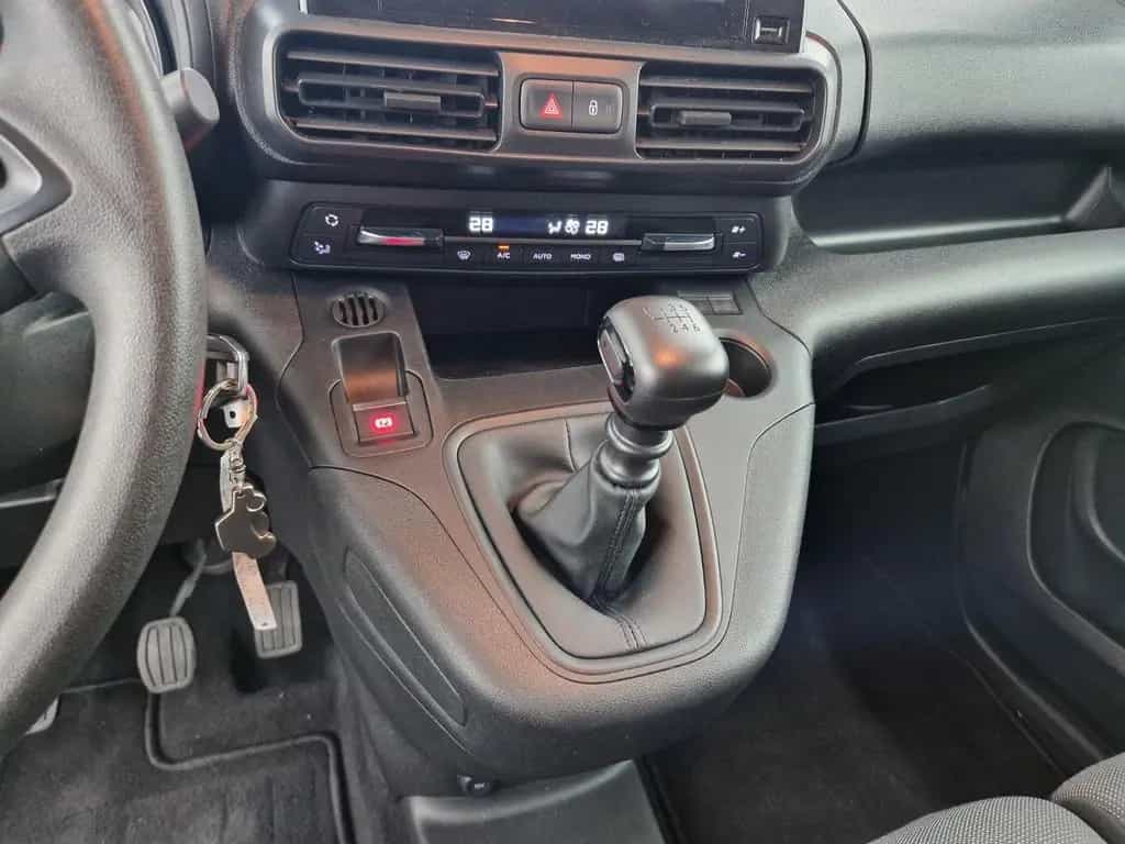 Opel Combo Cargo Edition 1.5 Diesel Kombi 05/2021-photo-15