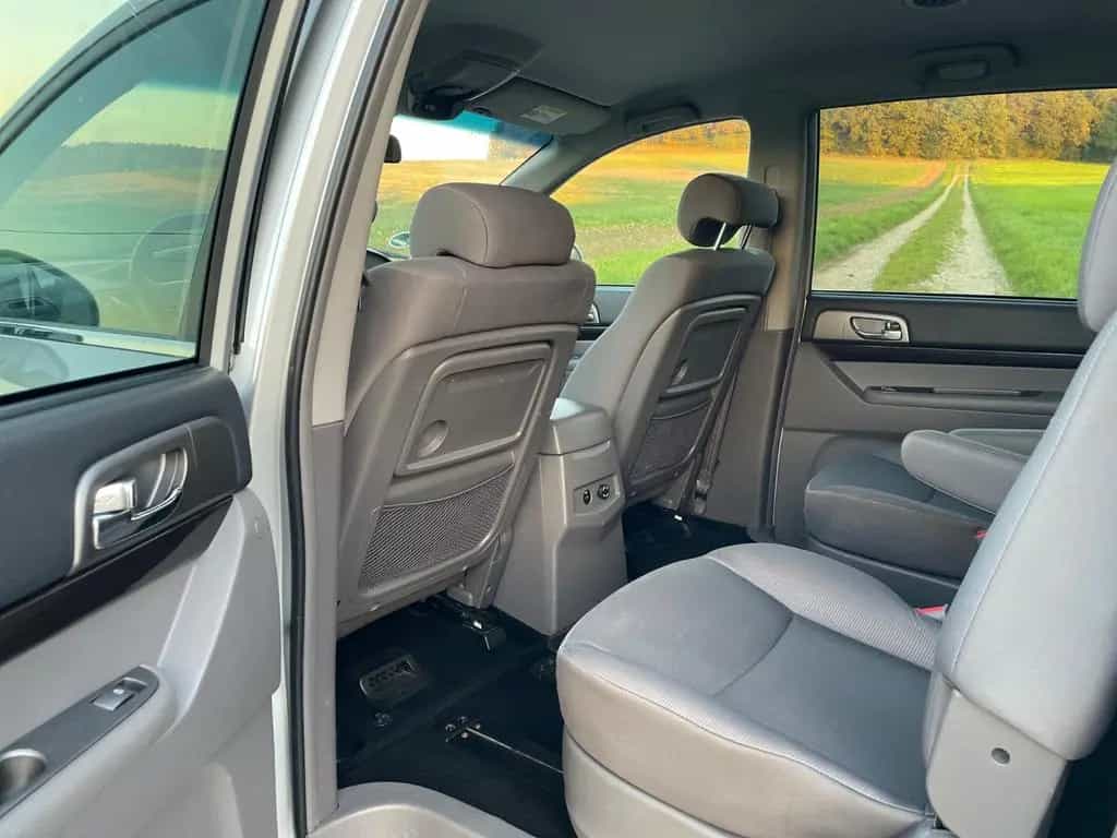 Ssangyong Rodius 2.2 Diesel e-XDi 220 Crystal Plus 2WD 11/2016-photo-9