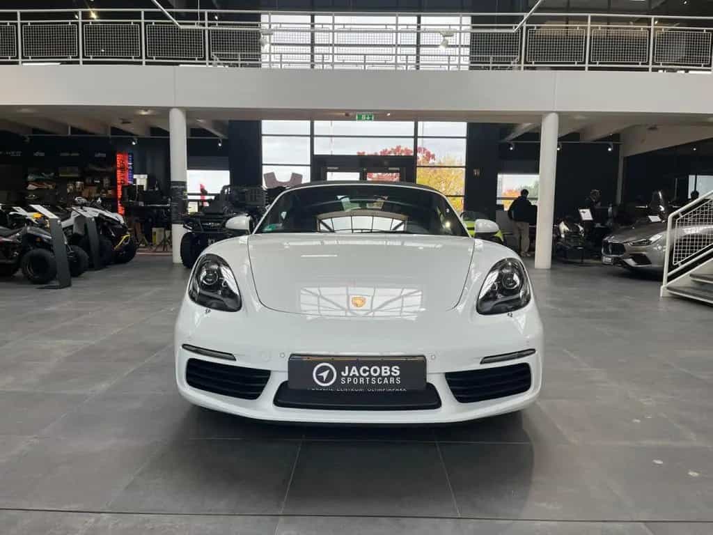 Porsche 718 Boxster - Cabrio - 2.0L 12/2016-photo-1