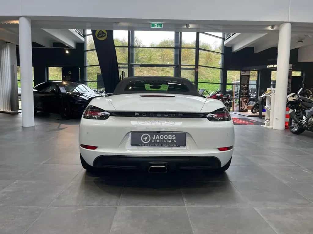 Porsche 718 Boxster - Cabrio - 2.0L 12/2016-photo-5