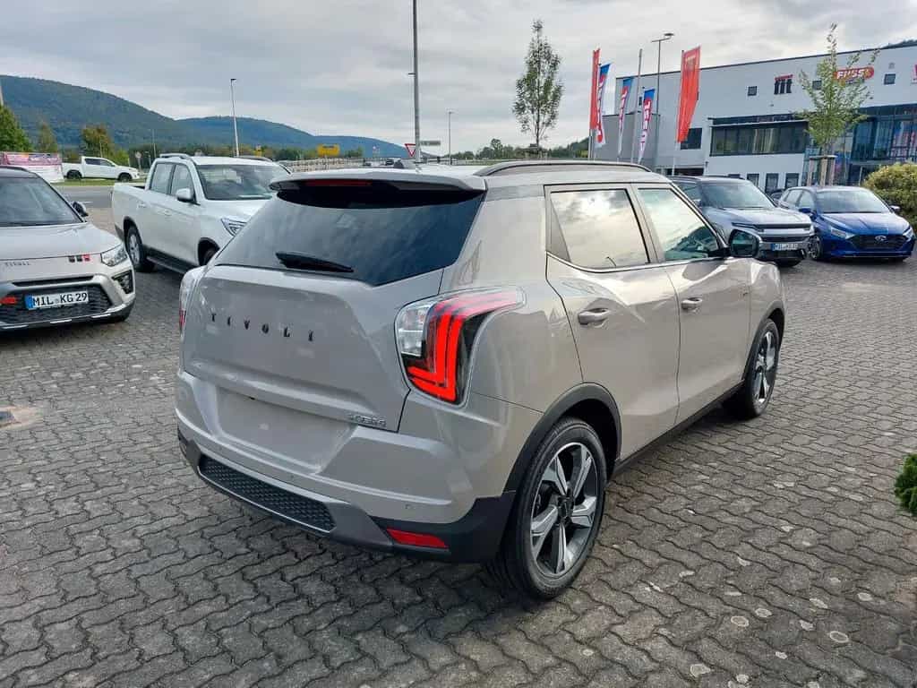 KGM Tivoli 1.5 T-GDI 2WD Automatik Lux null-photo-2