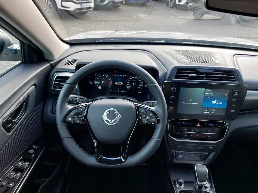 KGM Tivoli 1.5 T-GDI 2WD Automatik Lux null-photo-4