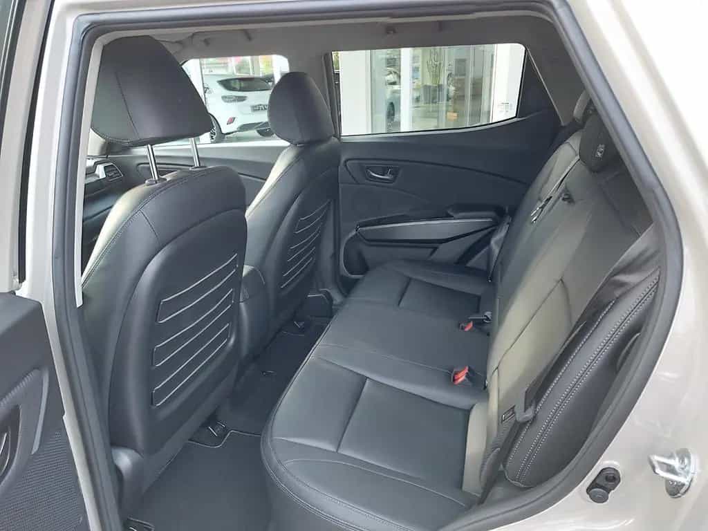 KGM Tivoli 1.5 T-GDI 2WD Automatik Lux null-photo-7