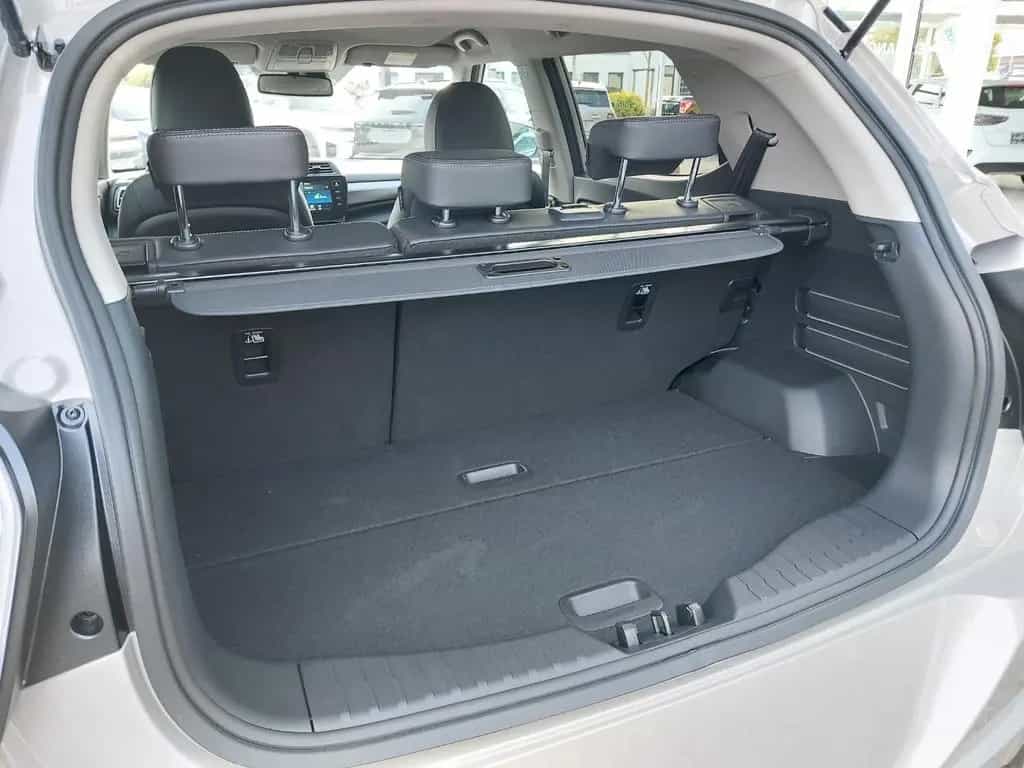 KGM Tivoli 1.5 T-GDI 2WD Automatik Lux null-photo-8