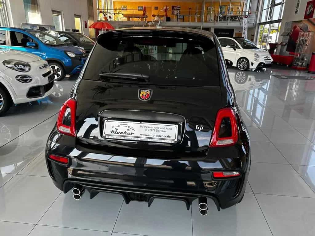 Abarth 695 75 Anniversario 180 PS Schaltgetriebe 06/2024-photo-5