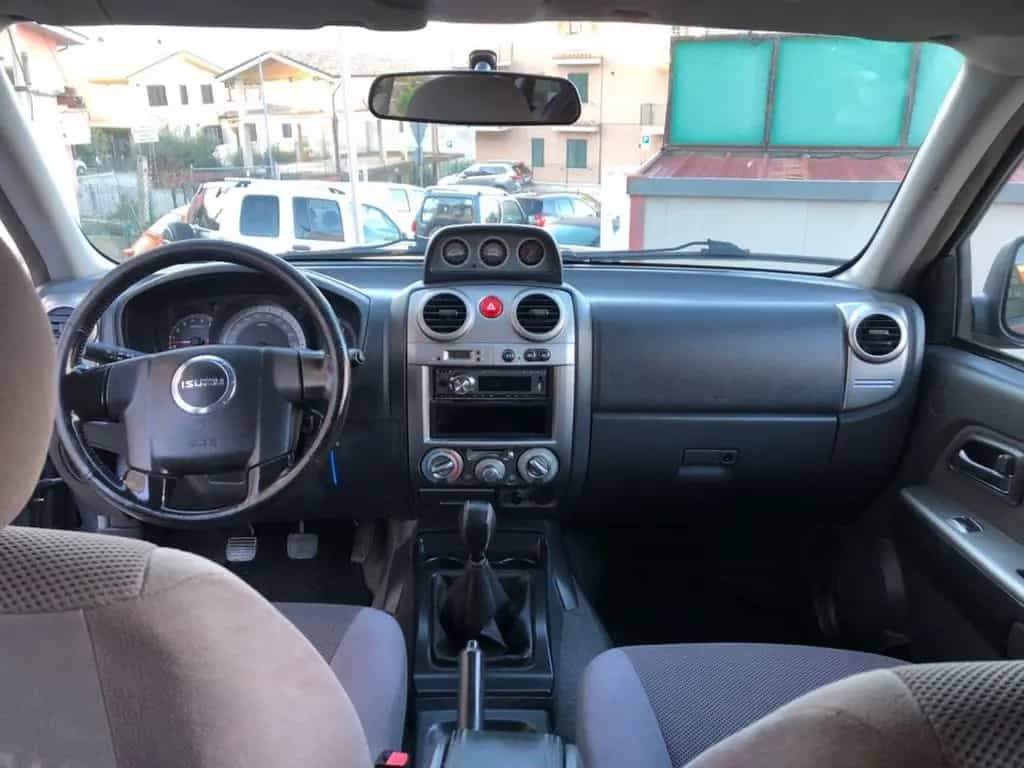 Isuzu D-Max 3.0 tdi 10/2010-photo-10