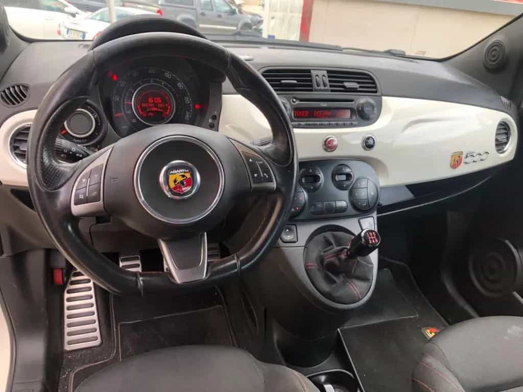 Abarth 500 1.4 Turbo T-Jet Esseesse 10/2009-photo-11