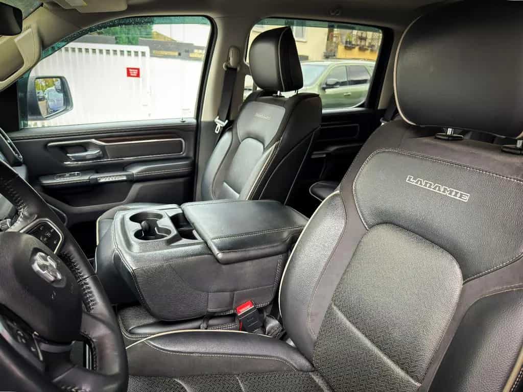 Dodge RAM 5.7 4x4*LARAMIE*LED*ALPINE*AHK*GARANTIE 12/2022-photo-29