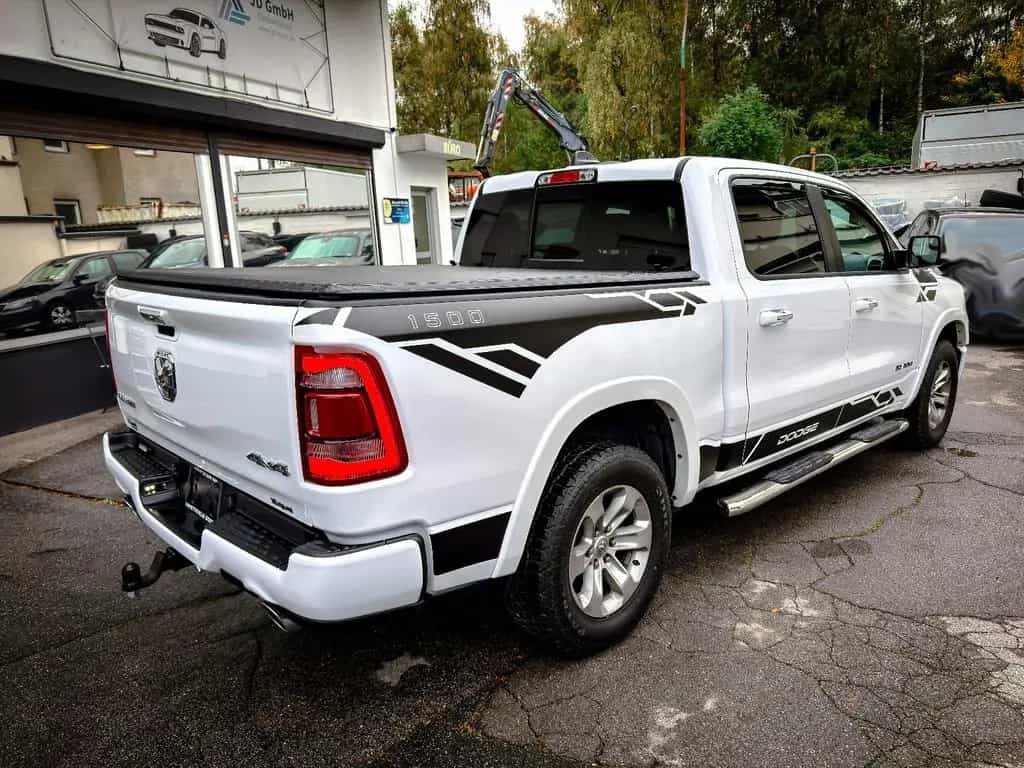 Dodge RAM 5.7 4x4*LARAMIE*LED*ALPINE*AHK*GARANTIE 12/2022-photo-4