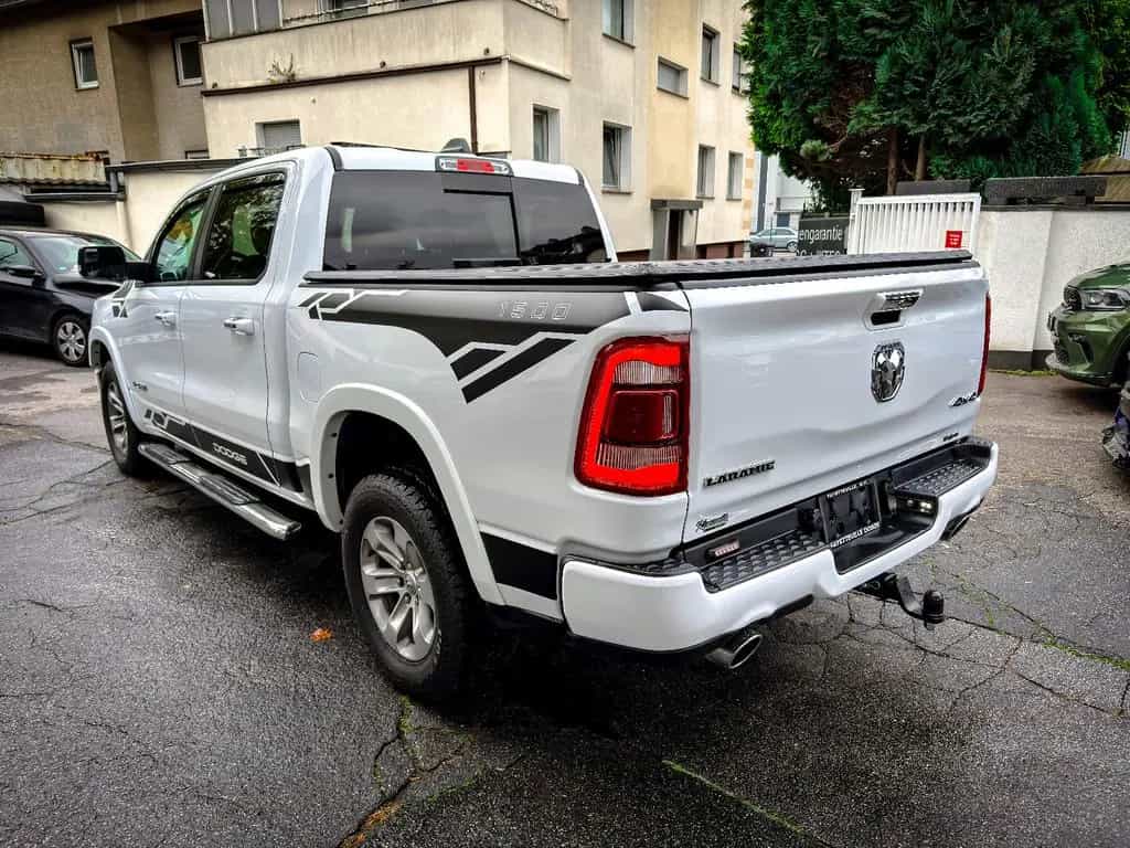 Dodge RAM 5.7 4x4*LARAMIE*LED*ALPINE*AHK*GARANTIE 12/2022-photo-6