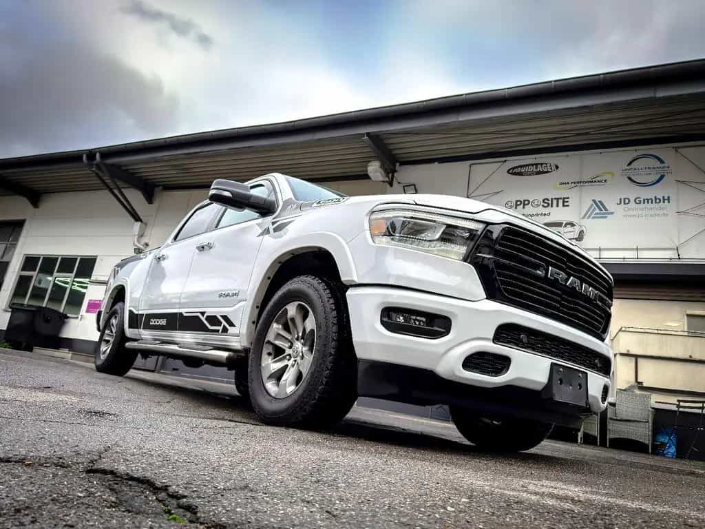 Dodge RAM 5.7 4x4*LARAMIE*LED*ALPINE*AHK*GARANTIE 12/2022-photo-9