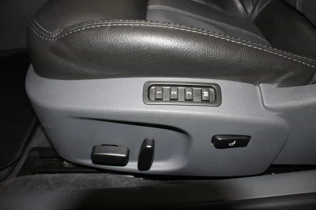 Saab 9-3 Cabriolet 1.9 TiD DPF Vector TOP ZUSTAND 05/2007-photo-11