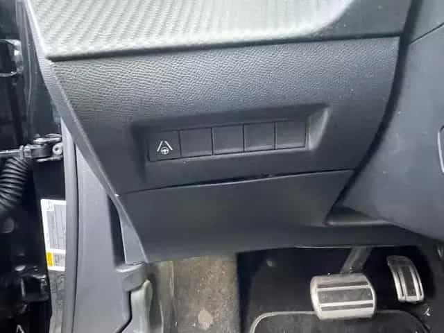 Peugeot 2008 GT MHEV 145 e-DSC+Navi+Sitzhzg.+Apple+And 03/2025-photo-1