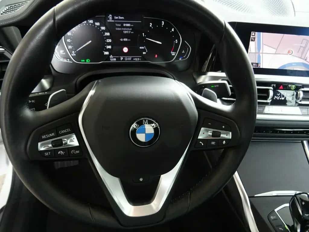 BMW 320 D LuxuryLine,xDrive SAG,Leder,AHK,ACC 01/2021-photo-12
