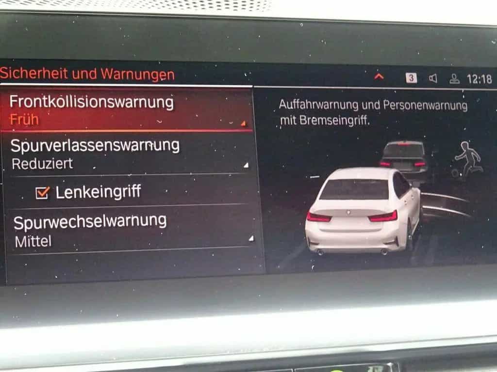 BMW 320 D LuxuryLine,xDrive SAG,Leder,AHK,ACC 01/2021-photo-25