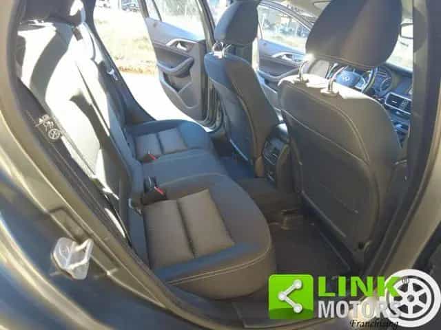 Infiniti Q30 INFINITI Q30 1.5 diesel 05/2016-photo-10