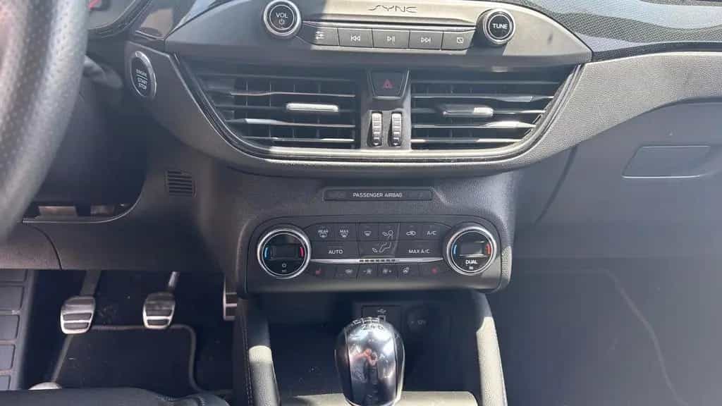 Ford Focus 2.3 EcoBoost ST Navi* RFK* LED* 11/2019-photo-16