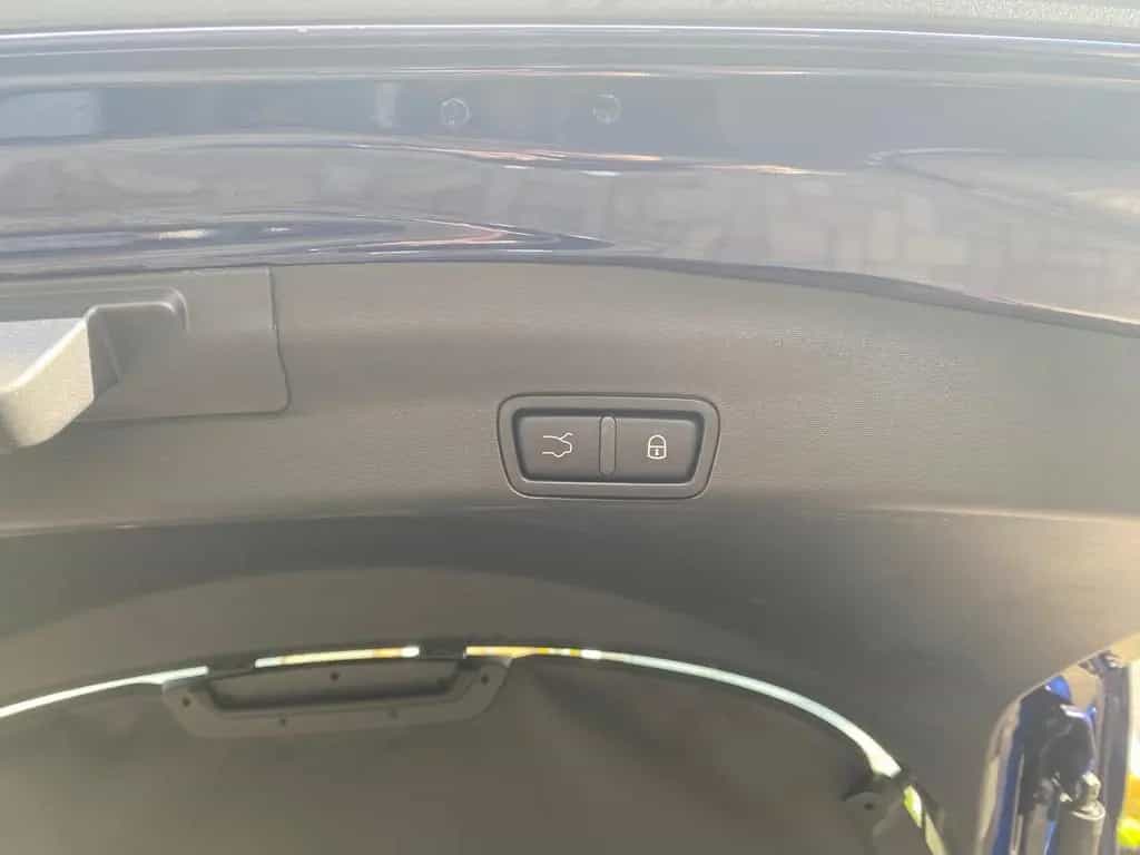 Alfa Romeo Stelvio Lusso Q4 2.2 / KEYLESS/ ASSIST/ el. Heck 11/2020-photo-13