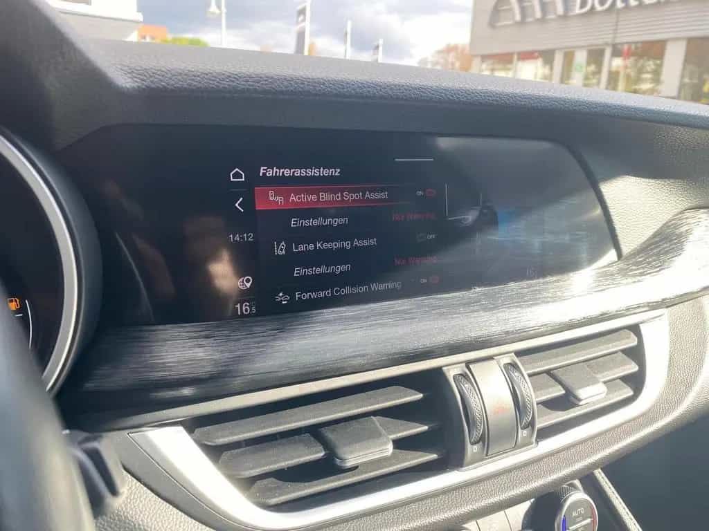 Alfa Romeo Stelvio Lusso Q4 2.2 / KEYLESS/ ASSIST/ el. Heck 11/2020-photo-22