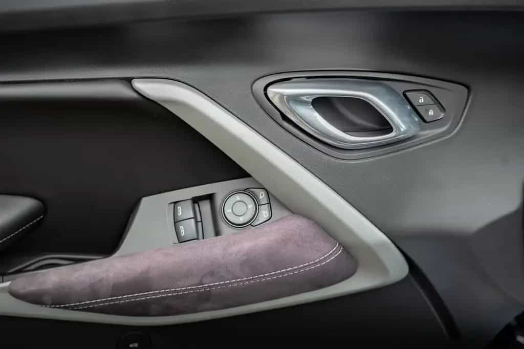 Chevrolet Camaro 3.6 V6 ZL1 Optik Garantie 01/2019-photo-24