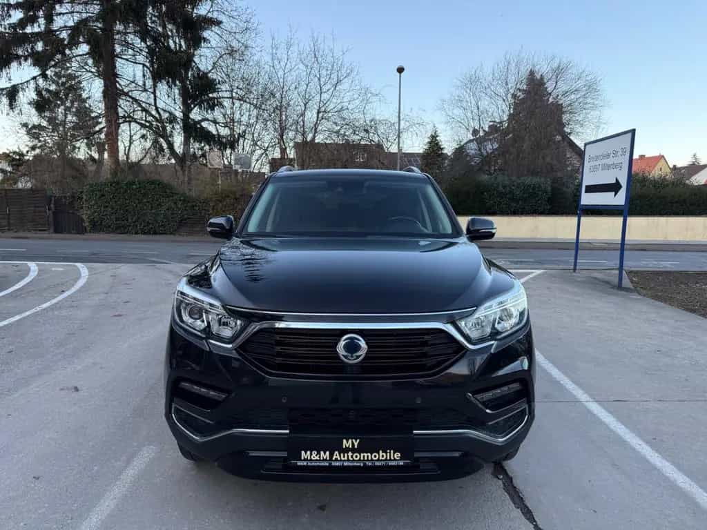 Ssangyong REXTON 2.2 Diesel Sapphire 4WD/NaviLeder/7Sitzer 06/2018-photo-1