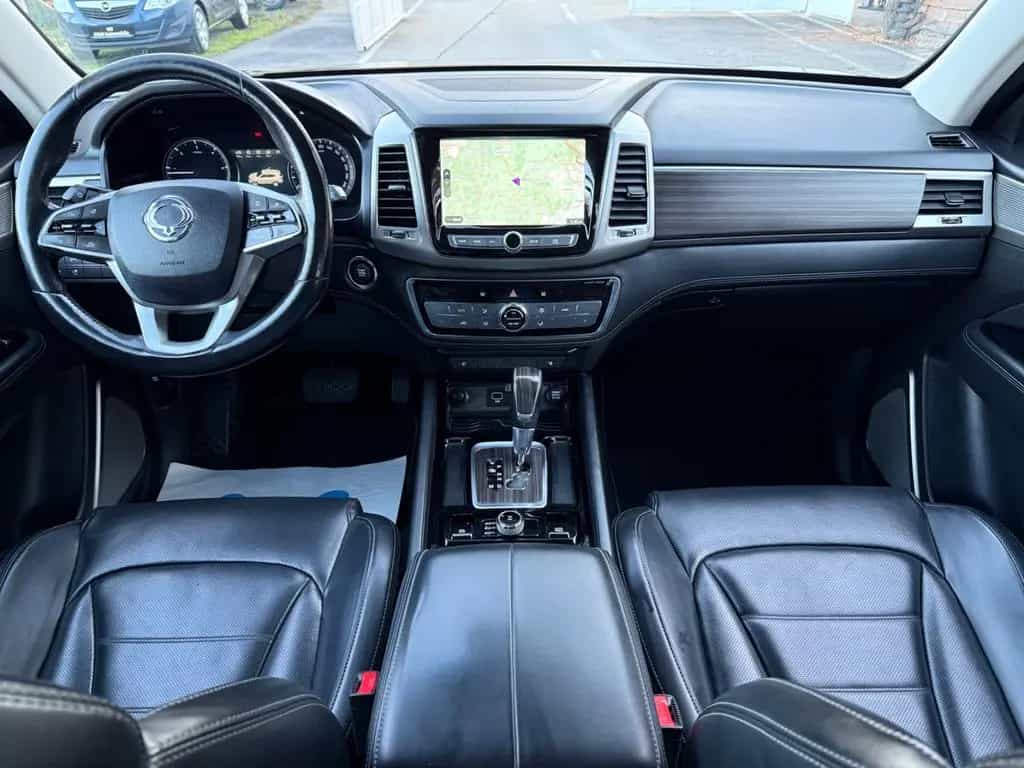 Ssangyong REXTON 2.2 Diesel Sapphire 4WD/NaviLeder/7Sitzer 06/2018-photo-17