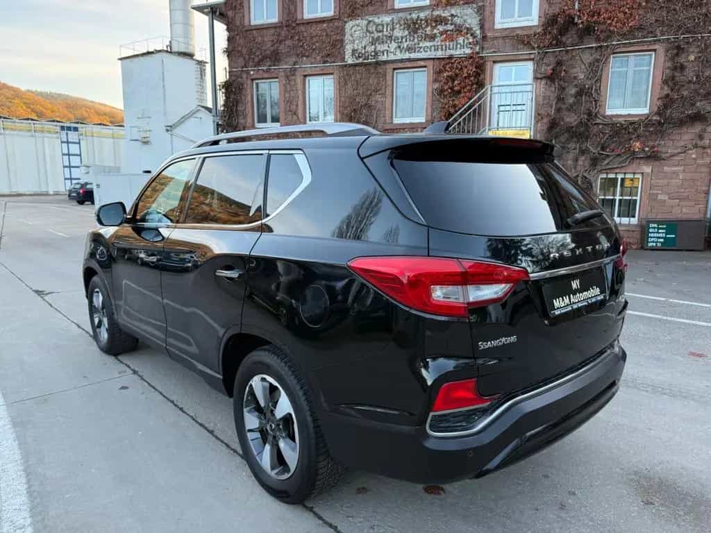 Ssangyong REXTON 2.2 Diesel Sapphire 4WD/NaviLeder/7Sitzer 06/2018-photo-7