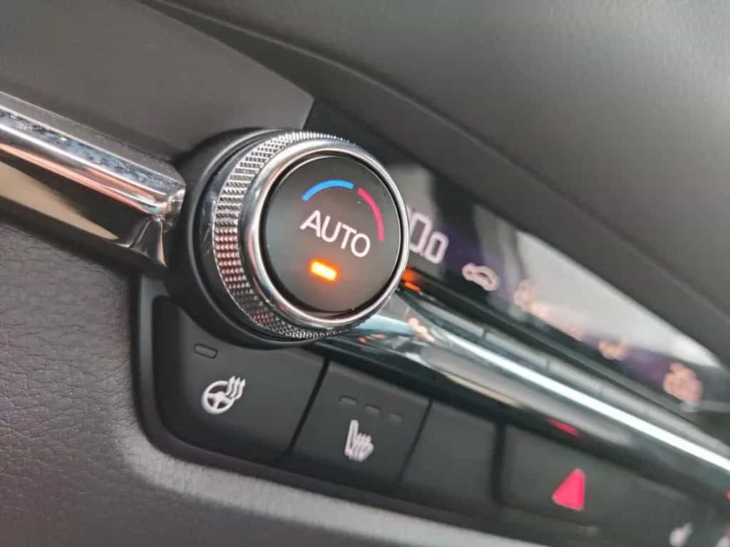 Mazda CX-30 Exclusive-Line, Garantie, Bose-Sound, 360° 02/2025-photo-20