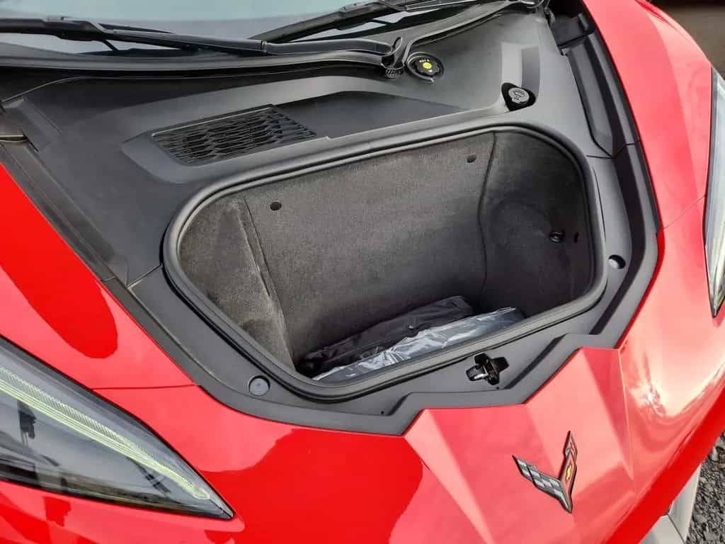 Corvette Z06 Targa 3LZ Z07 Performance Pack Ceramic Carbo 08/2025-photo-28