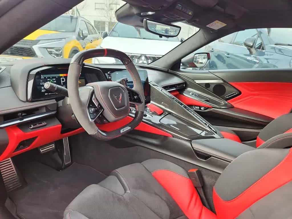 Corvette Z06 Targa 3LZ Z07 Performance Pack Ceramic Carbo 08/2025-photo-7