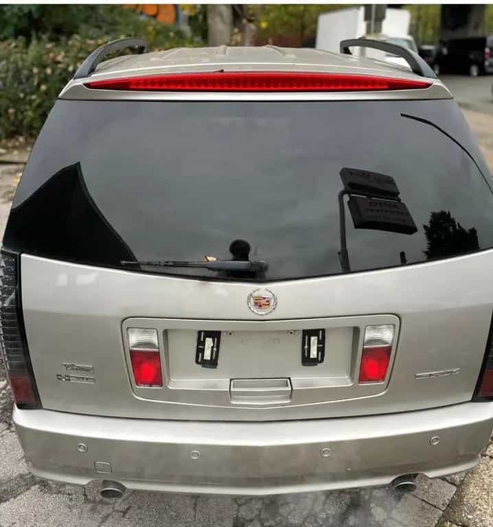Cadillac SRX 8 Zyl. 4X4 Automatik mit LPG 02/2010-photo-3