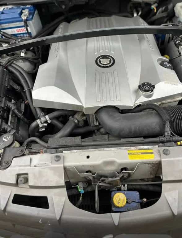 Cadillac SRX 8 Zyl. 4X4 Automatik mit LPG 02/2010-photo-6