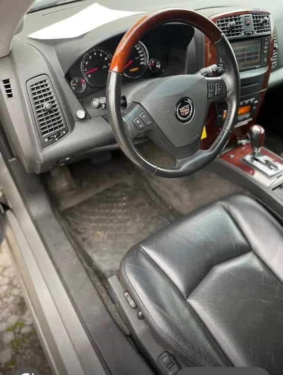 Cadillac SRX 8 Zyl. 4X4 Automatik mit LPG 02/2010-photo-7