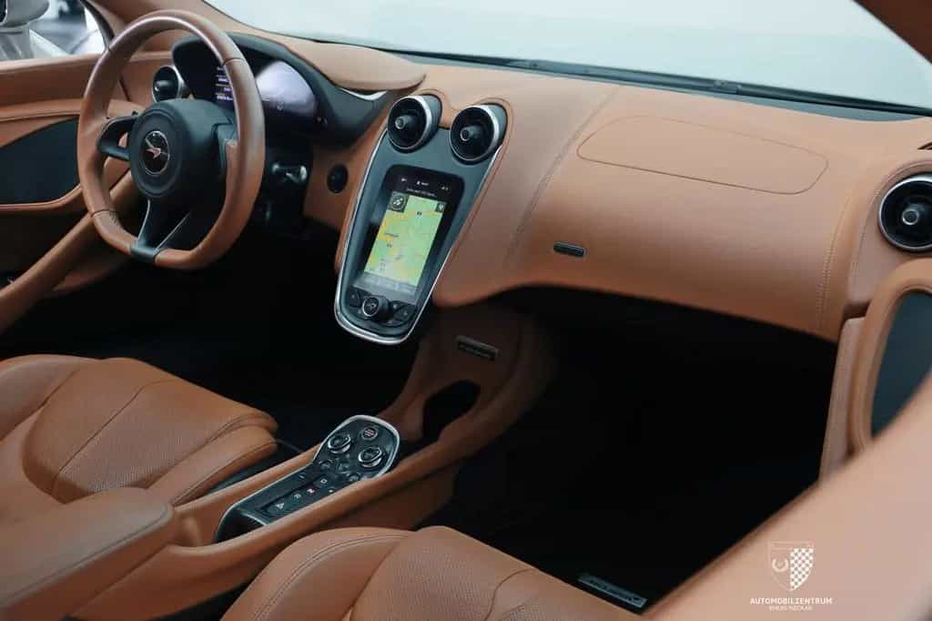 McLaren 540C BladeSilver/NappaLeather/Camera 06/2016-photo-11