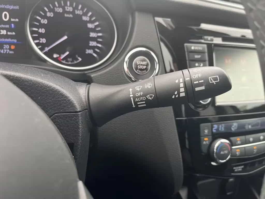 Nissan Qashqai ZAMA 1.3DIG-T AUTOMATIK PANO|KLIMA|NAVI 05/2021-photo-21