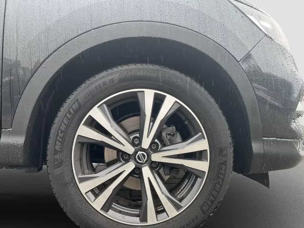 Nissan Qashqai ZAMA 1.3DIG-T AUTOMATIK PANO|KLIMA|NAVI 05/2021-photo-3